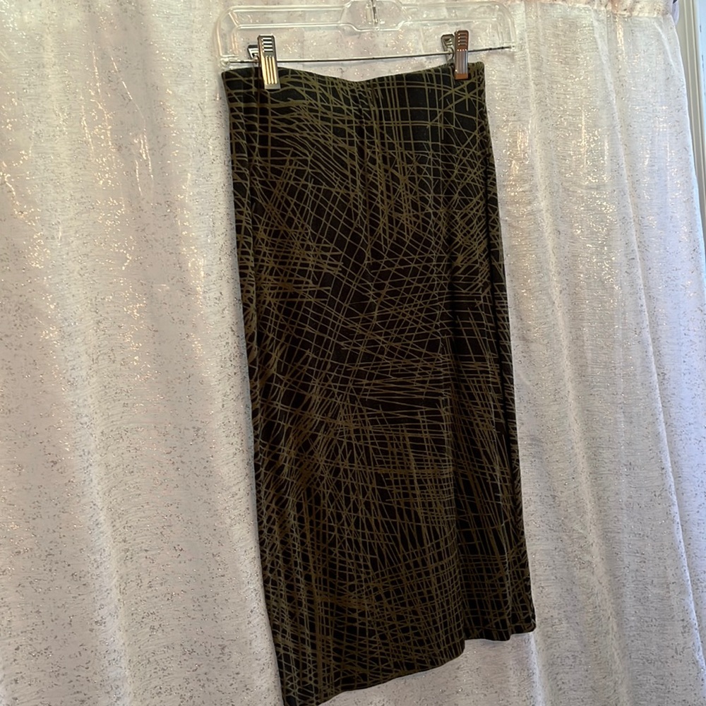 Olive green & black design pencil skirt